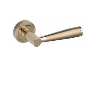 knob374 brass c single